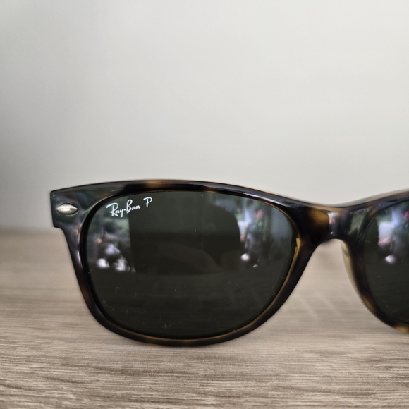 RAY-BAN "NEW WAYFARER" SUNGLASSES POLARIZED - Picture 3 of 8